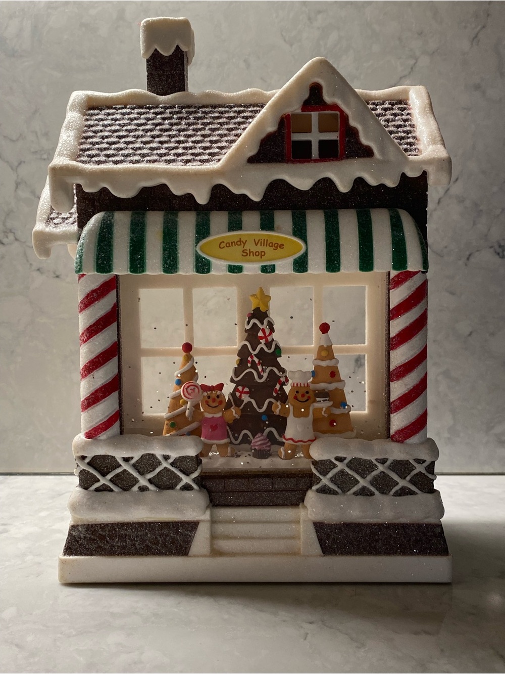 LED Snow-globe Gingerbread House Plastic Candy Village